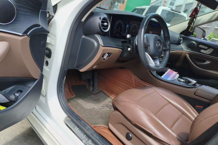 Used Mercedes-Benz E-Class 2018 E 300 L Sporty and Stylish Model
