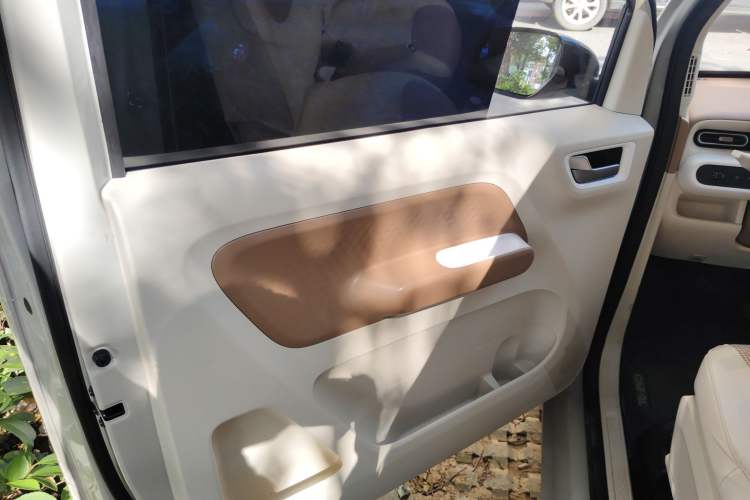 Used Wuling Hongguang MINIEV 2024 3rd Generation 215km Youth Edition