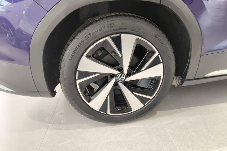 Used Volkswagen ID.6 X 2021 Pro Smart Long-Range Edition Right Rear Wheel Hub