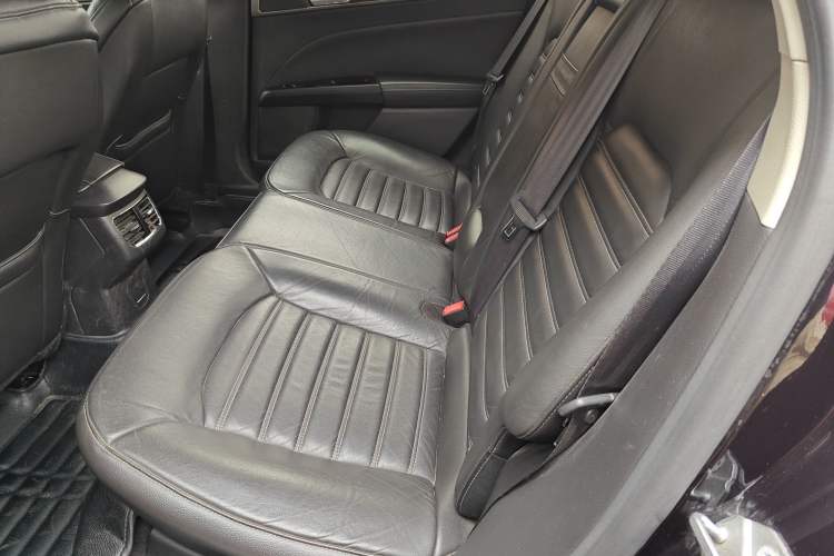 Used Ford Mondeo 2013 2.0L GTDi 200 Fashion Edition Left Rear Seat