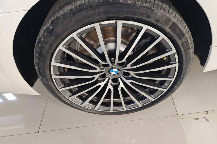 Used BMW 5 Series 2019 530Li Luxury Edition M Sport Package