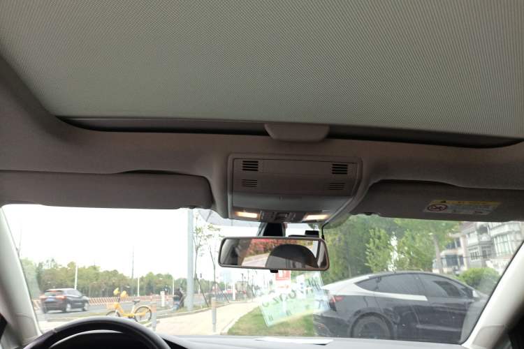 Used Volkswagen Golf 2019 280TSI DSG Comfort Version China VI Standard Headliner