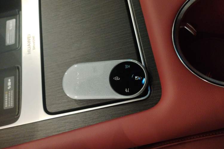 Used Hima AITO M7 2026 Model, Range-Extended Max Long-Range Version, 5 Seats
