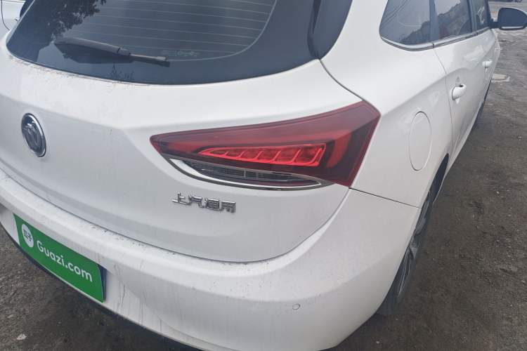 Used Buick Excelle GX 2019 18T Automatic Connected Elite Model China V Standard Right Rear Taillight