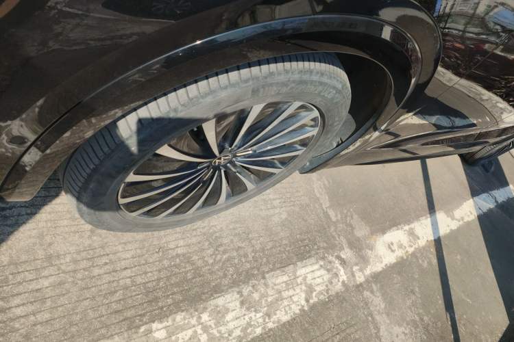 Used Volkswagen Viloran 2020 380TSI Prestige Edition
