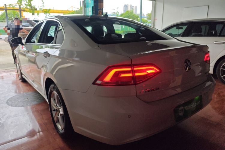 Used Volkswagen Lamando 2018 230TSI Manual Trend Edition Rear Left 45 Deg