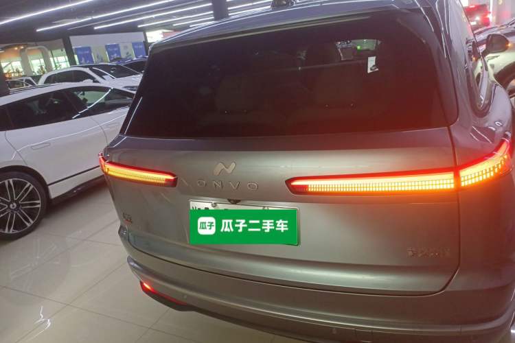 Used ONVO Luxeed L90 2025 Model—Ultra Six-Seater Version Rear