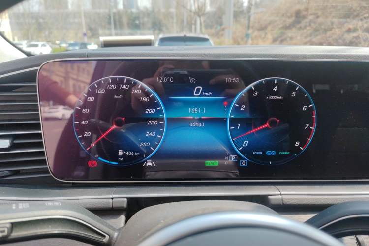 Used Mercedes-Benz GLE 2020 GLE 450 4MATIC Stylish Model Instrument Cluster