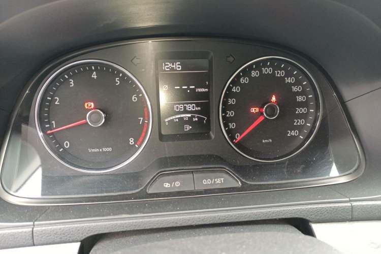 Used Volkswagen Gran Lavida 2013 1.4 TSI Manual Comfort Model