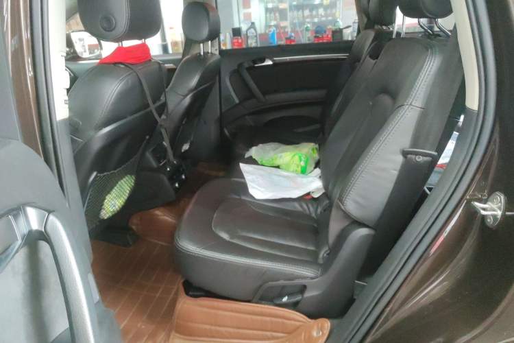 Used Audi Q7 2013 35 TFSI Comfort Model
