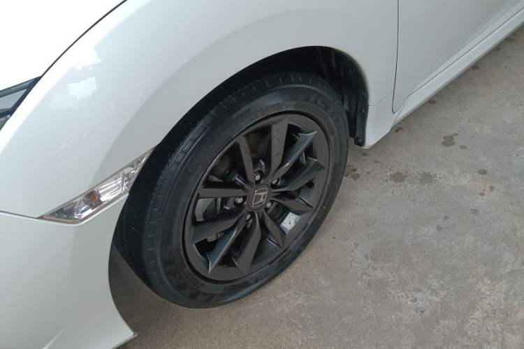 Used Honda Civic 2019 220TURBO CVT Dynamic Edition China VI Left Front Wheel Hub