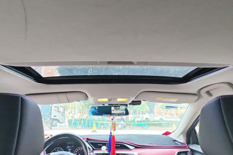 Used Nissan Lannia 2016 1.6L CVT High-Energy Version
