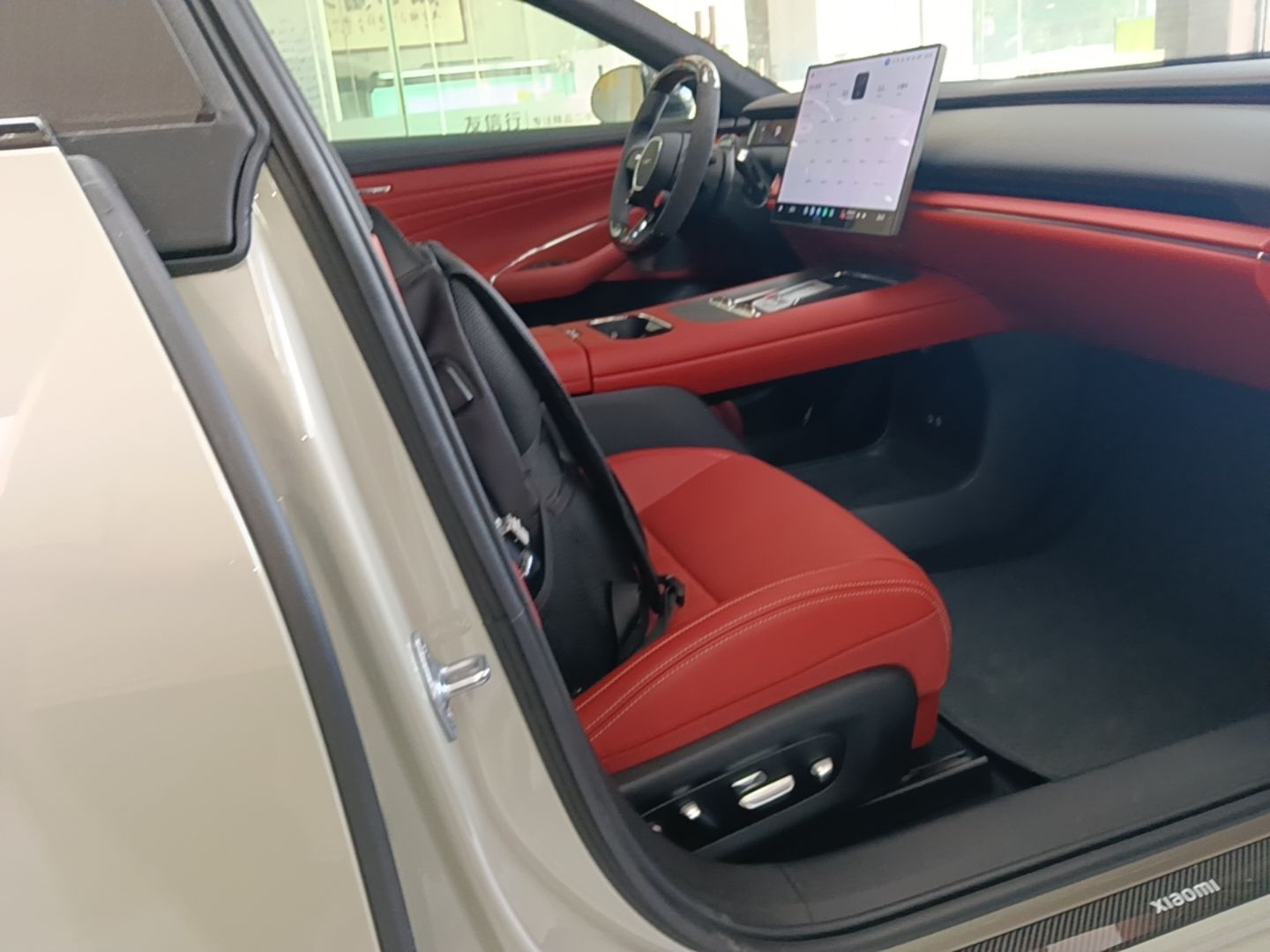 Xiaomi Auto SU7 2026 Model Max — снимка 19