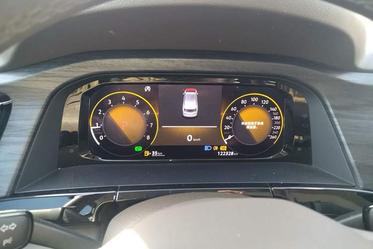 Used Volkswagen Viloran 2024 330TSI Luxury Edition