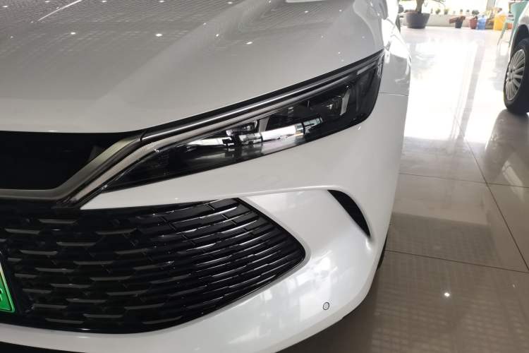 Used BYD Qin L 2024 DM-i 80KM Beyond Model
