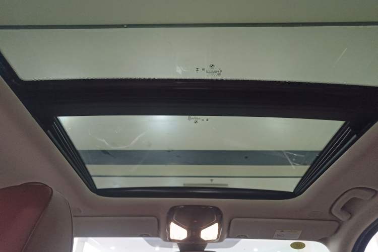 Used BMW 3 Series 2025 330Li M Sport Shadowline Package Headliner