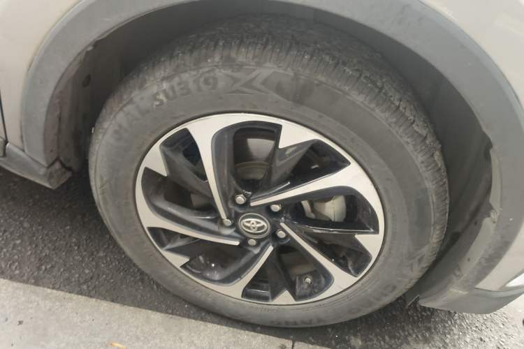 Used Toyota IZOA 2020 2.0L Yi Xiang CARE
