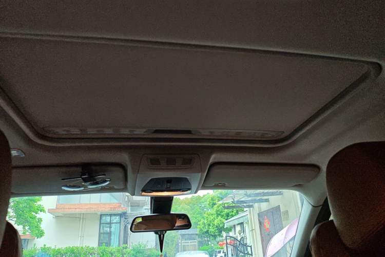 Used BMW X4 2014 xDrive28i Leading Model Headliner