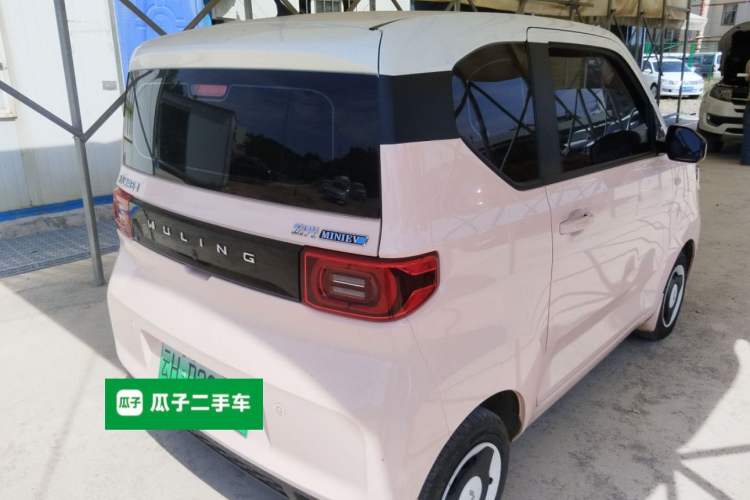 Used Wuling Hongguang MINIEV 2021 Macaron Premium Model – Lithium Iron Phosphate
