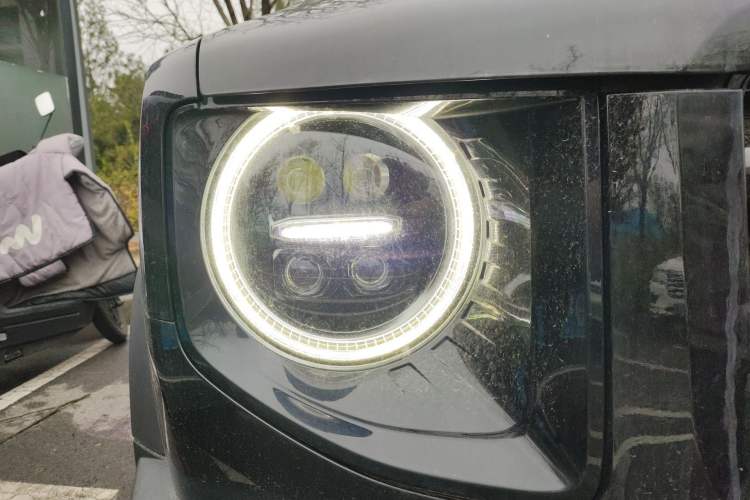Used Haval DARGO 2022 2.0T DCT All-Wheel-Drive Xiaotianque Version Right Front Headlight