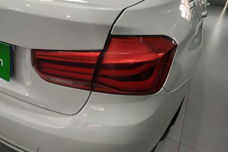 Used BMW 3 Series 2018 320Li Fashion Model