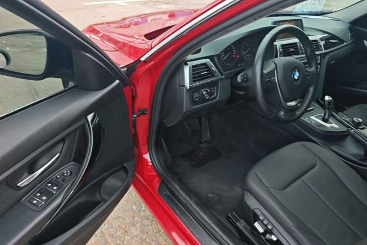 Used BMW 3 Series 2017 320Li Fashion Model
