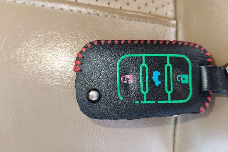 Used Wuling Hongguang 2014 1.5L S Luxury Model
