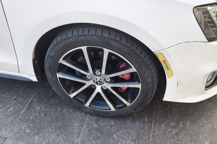 Used Volkswagen Sagitar 2013 2.0 TSI GLI
