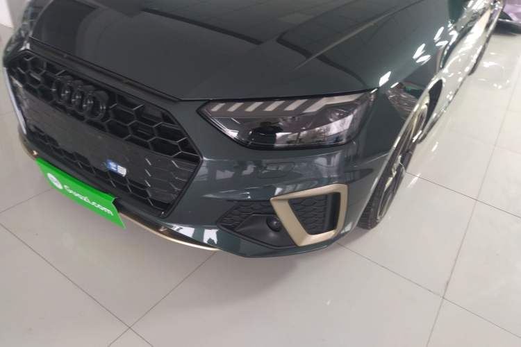 Used Audi A4L 2024 40 TFSI quattro RS Performance Package