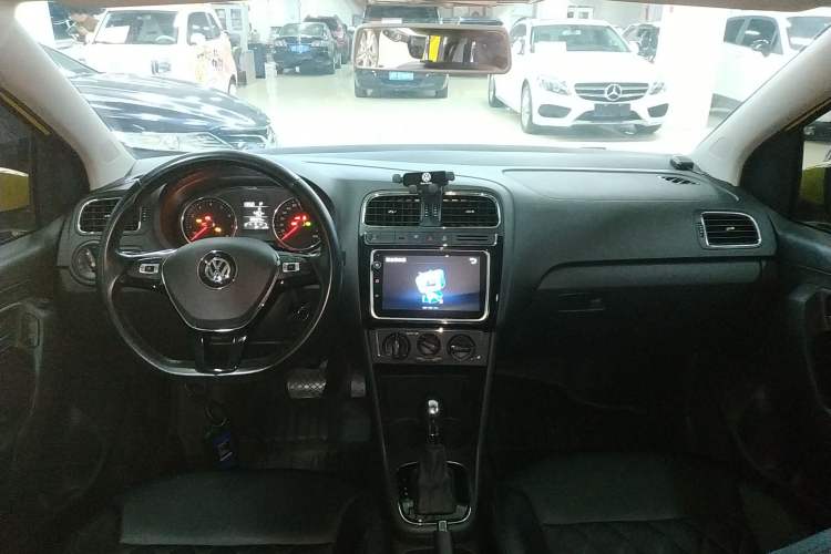 Used Volkswagen Polo 2018 1.5L Automatic Enjoyment Model
