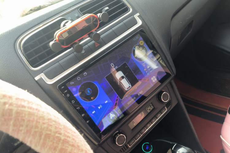 Used Volkswagen Polo 2013 1.4L Automatic Comfort Edition