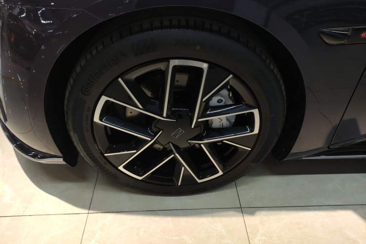 Used Avatr 06 2025 Ultra Pure Electric Edition