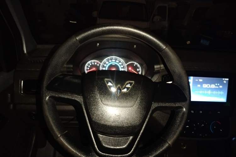 Used Wuling Rongguang New Truck 2021 1.5L Rural Version LV1 Extended Double-Cab L3C
