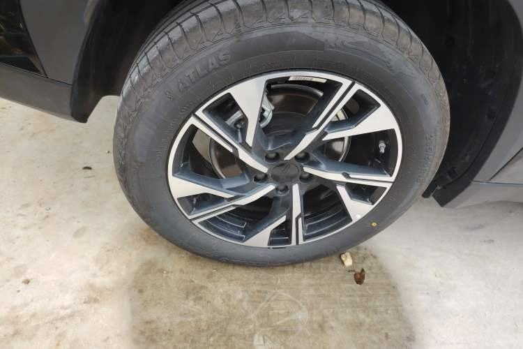 Used Geely Auto FX11 2025 4th Generation 1.5TD DCT – The Start