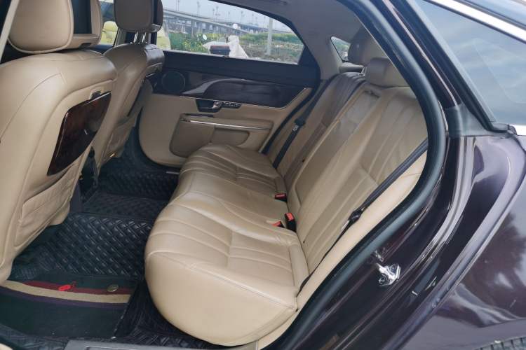 Used Jaguar XJ 2012 XJL 3.0 Panoramic Business Edition
