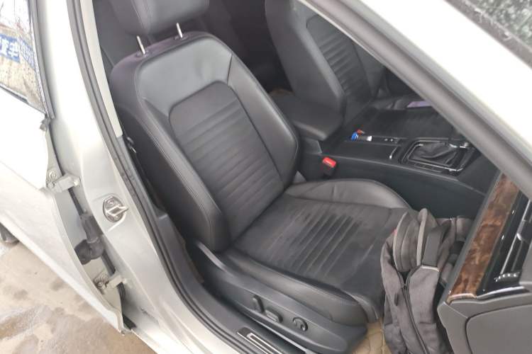 Used Volkswagen Magotan 2017 330TSI DSG Luxury Model