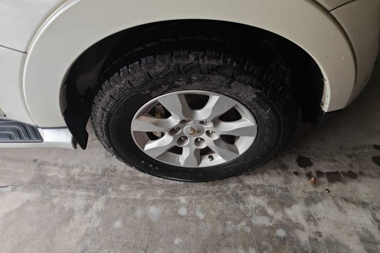 Used Mitsubishi Pajero 2012 3.8L Flagship Edition Exterior 7