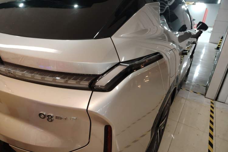 Used Lynk & Co 08 EM-P 2024 120km Long-Range Plus
