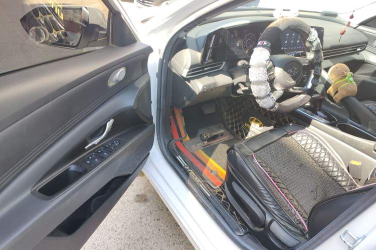 Used Hyundai Elantra 2021 1.5L CVT GLX Elite Edition
