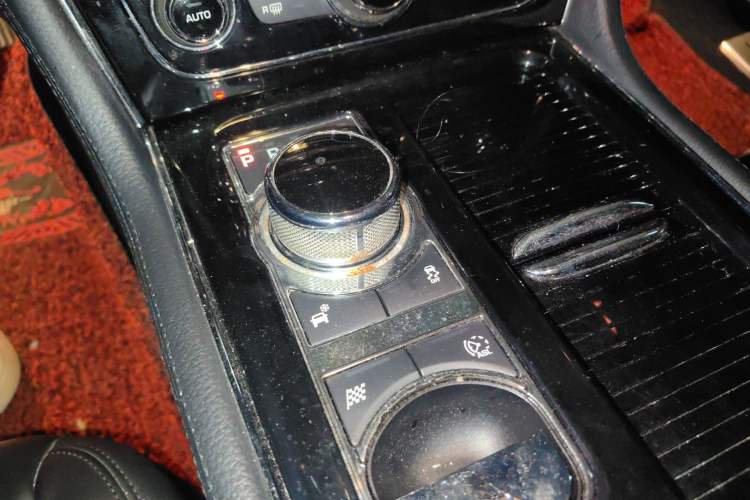 Used Jaguar XJ 2015 XJL 3.0 SC Elegant Business 80th Anniversary Limited Edition Gear Lever