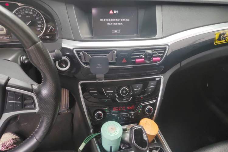 Used Geely Auto Emgrand GT 2016 1.8T Zunya Model Audio And AC Panel