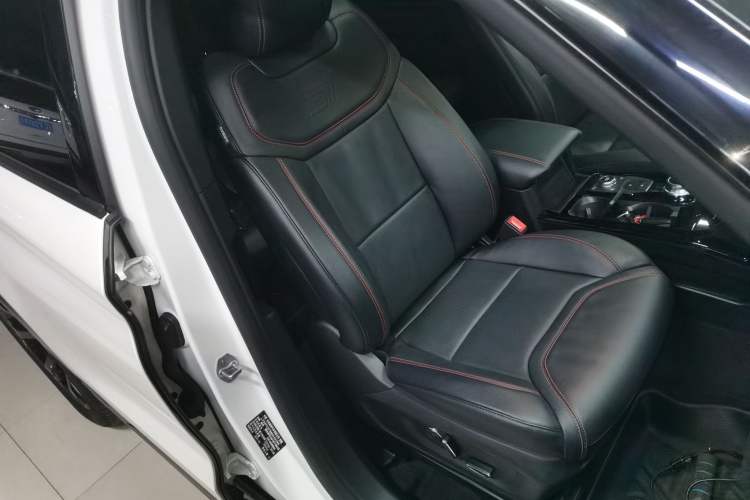 Used Ford Explorer 2020 EcoBoost 285 4x4 Sport Edition ST-LINE 6-Seater
