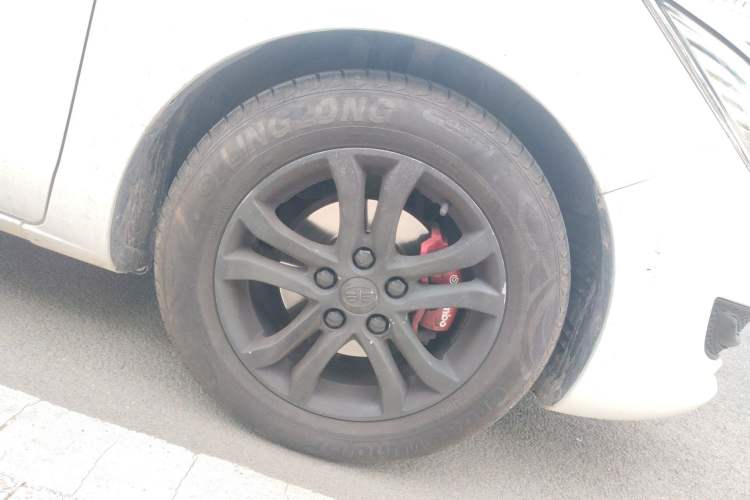 Used Bestune B50 2016 1.6L manual luxury version