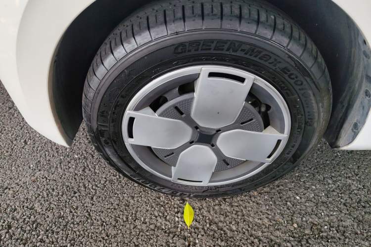 Used Wuling Air ev 2023 - Four Seats - Advanced Edition
