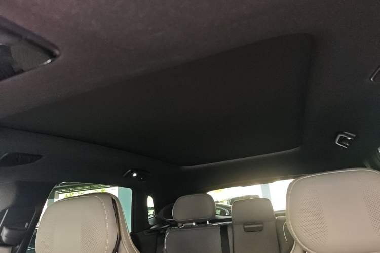 Used Lynk & Co 08 EM-P 2023 220km All-Wheel-Drive Performance Halo Headliner