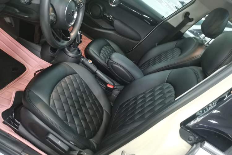 Used MINI 2018 1.5T ONE PLUS Five-Door Edition Left Front Seat
