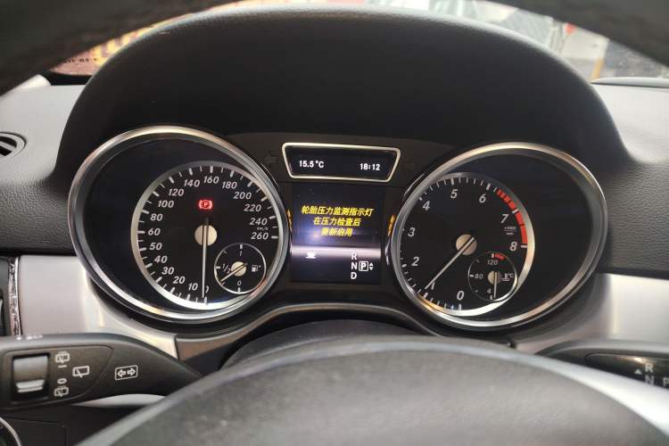 Used Mercedes-Benz M-Class 2012 ML 300