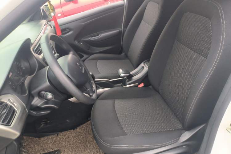 Used Peugeot 301 2018 1.6L Manual Comfort Edition