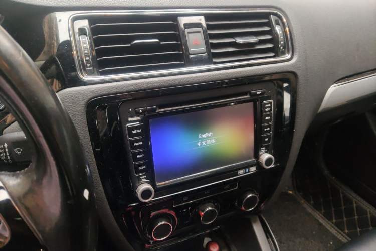 Used Volkswagen Sagitar 2015 1.6L Manual Comfort Model