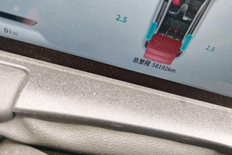 Used NETA U 2022 Zhi610 Pro Ternary Lithium Odometer Close Up